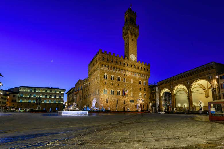Piazza della Signoria al anochecer